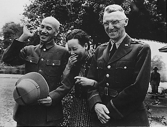 Chiang_Kai_Shek_and_wife_with_Lieutenant_General_Stilwell
