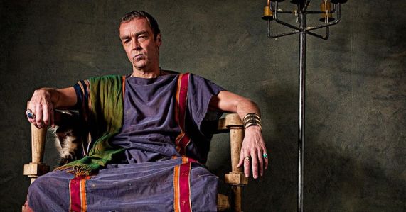 john-hannah-as-batiatus-in-spartacus